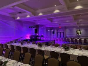 Hotel ballroom dueling pianos show